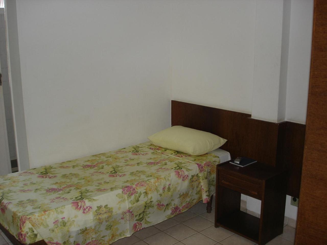 Delmus Hotel Conselheiro Pena Room photo